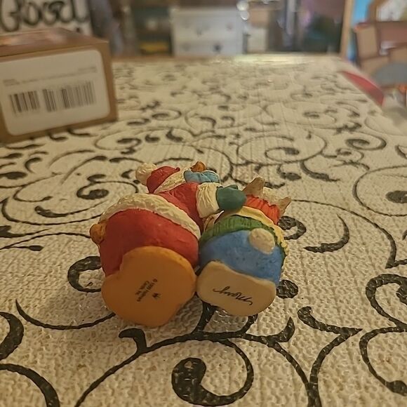 1999 Hallmark Keepsake Ornament - Picture 7 of 7